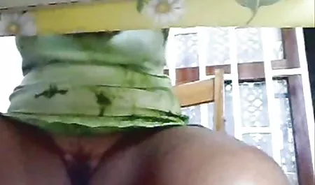 نینا بازی می کند عکس سکسی زنان کون گنده عرب