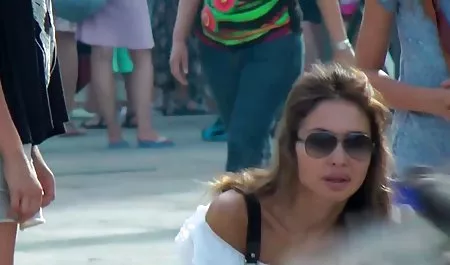 برای اولین عکس کوس وکون ناز بار باعث ایجاد Blowjob می شود