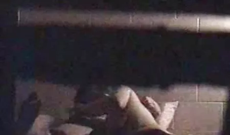 Passion با مرد سیاه پوست مقابل همسرش عكس سكس از كون دعوا می کند