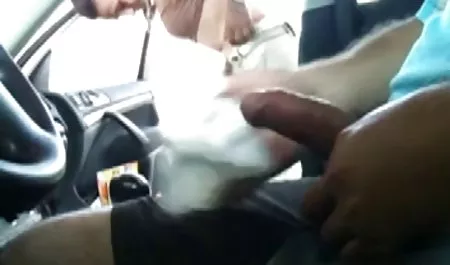 سه نفر بی شرمانه در عکسهای کوسوکون دفتر لعنتی